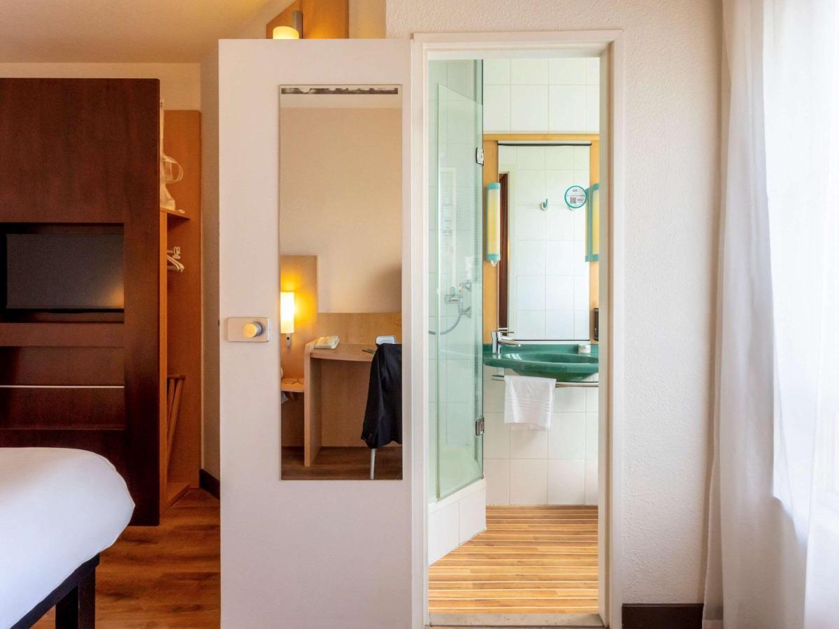 Ibis Antwerpen Centrum Exteriör bild